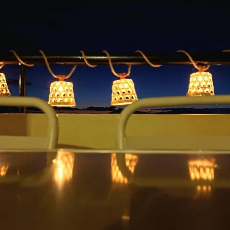 Spacious 3-bedroom Apartment, Ac, Priv Parking, Heated Pool & Ocean View In Castle Harbour, Arona Los Cristianos (Tenerife)