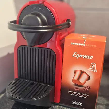 Apartmán Spacious 3-bedroom Apartment, Ac, Priv Parking, Heated Pool & Ocean View In Castle Harbour, Arona *