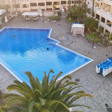 Spacious 3-bedroom Apartment, Ac, Priv Parking, Heated Pool & Ocean View In Castle Harbour, Arona *
