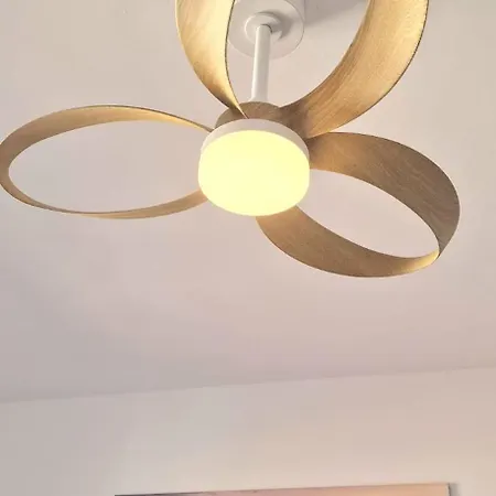 Spacious 3-bedroom Apartment, Ac, Priv Parking, Heated Pool & Ocean View In Castle Harbour, Arona Los Cristianos (Tenerife)